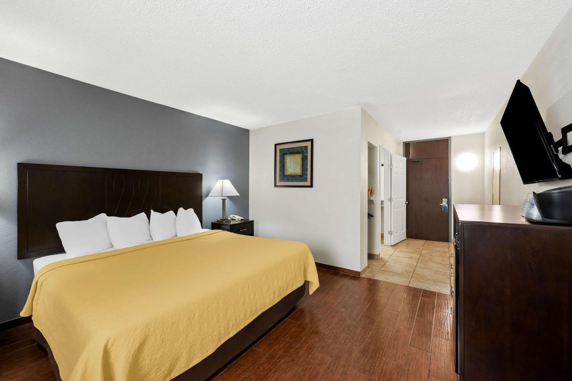 Surestay Plus Hotel By Best Western Lubbock Medical Center Dış mekan fotoğraf